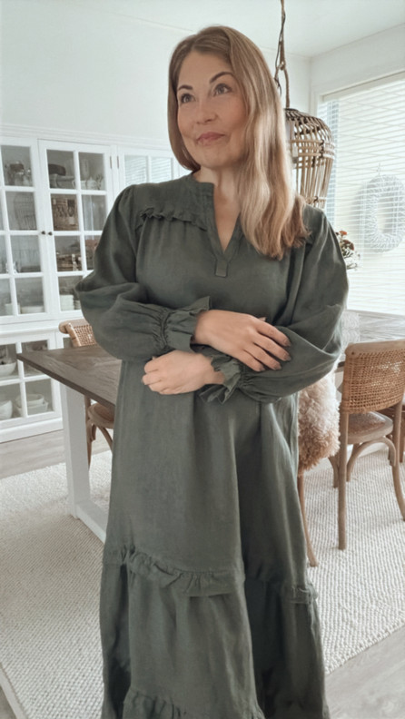 BETHANY PELLAVAMEKKO KHAKI