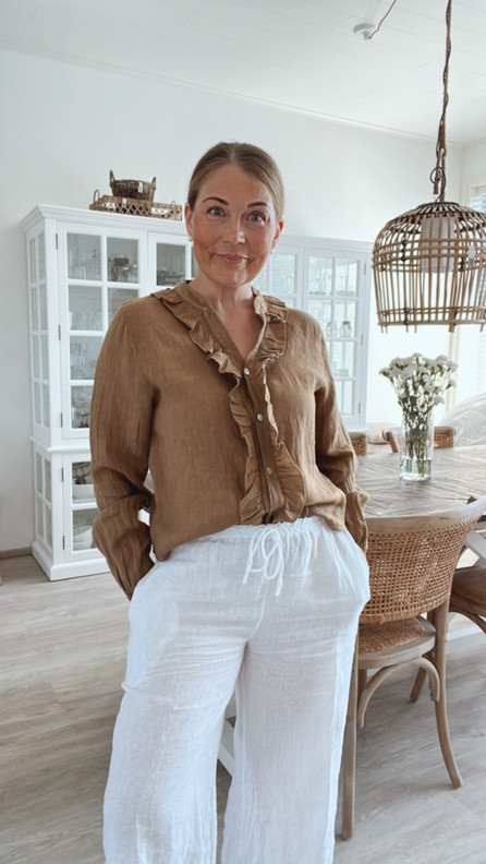 SOFIA PELLAVAPAITA KAMELI