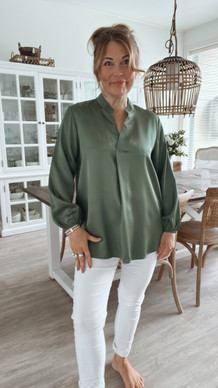 KARINA SATIINIPUSERO VIHREÄ