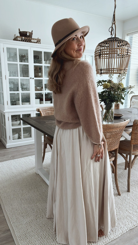 EDITH VAKOSAMETTIHAME BEIGE