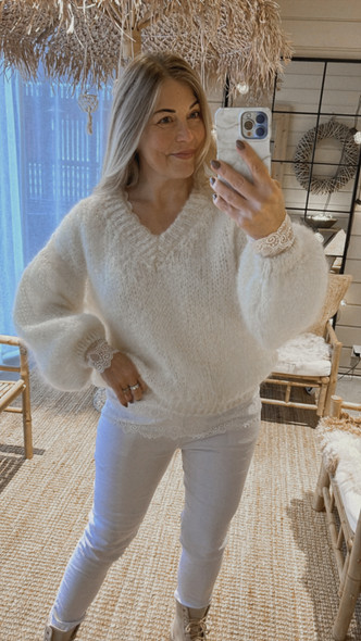 TILDA MOHAIRNEULE LUONNONVALKOINEN