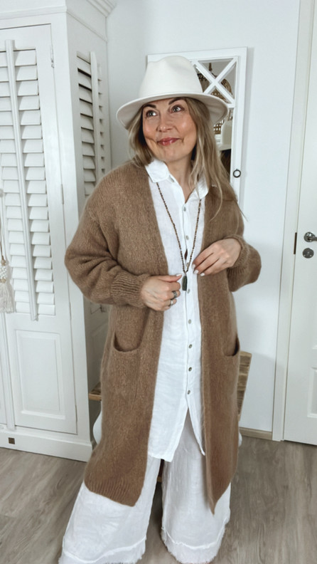 OFELIA NEULETAKKI KAMELI