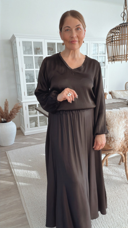 CHLOE SATIINIPUSERO RUSKEA