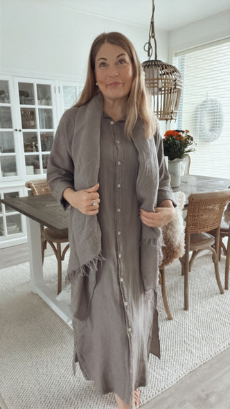 JOANNE PELLAVAHUIVI TAUPE