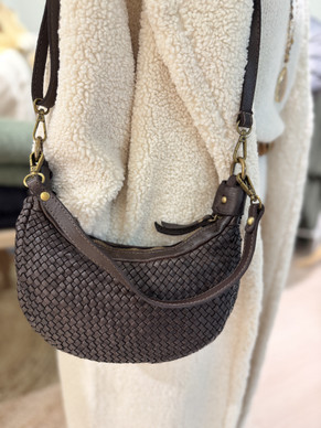 VINTAGE NAHKALAUKKU RUSKEA