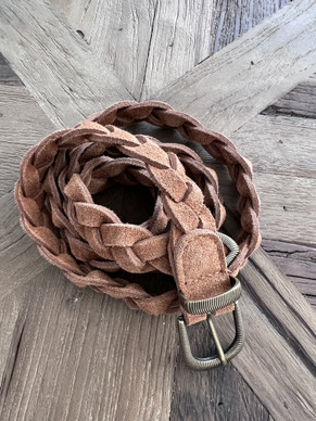 PUNOTTU NAHKAVYÖ KAMELI