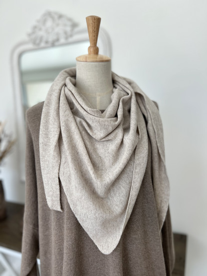 LOLITA VILLAHUIVI BEIGE