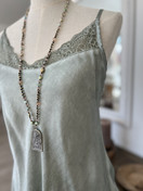 LORI SATIINITOPPI OLIIVI