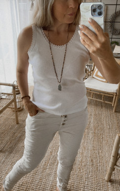 NINA TOPPI VALKOINEN