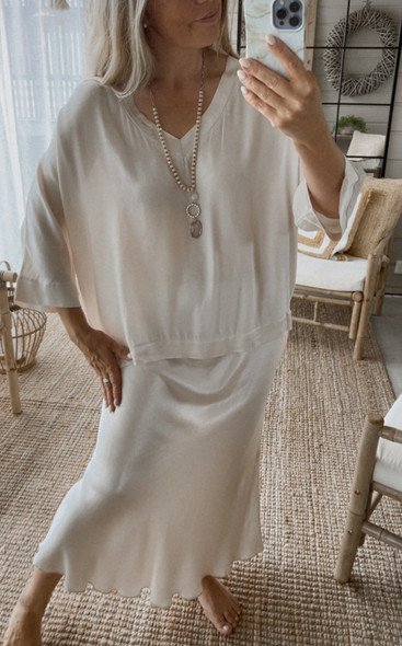 BRIGIT VISKOOSIPUSERO BEIGE