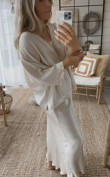 BRIGIT VISKOOSIPUSERO BEIGE