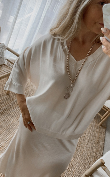 BRIGIT VISKOOSIPUSERO BEIGE