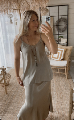 DOVE TOPPI KREPPIVISKOOSIA TAUPE