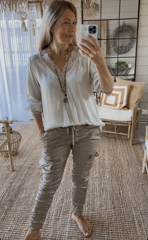 CARA JOGGERIT BEIGE