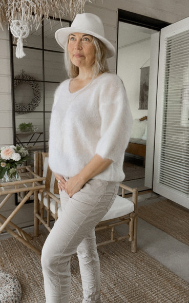 CARIN MOHAIRNEULE LUONNONVALKOINEN