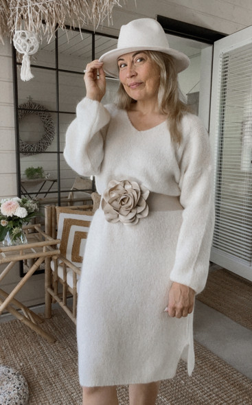 JOSEPHINE ALPAKKANEULEMEKKO LUONNONVALKOINEN