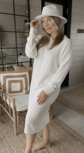 LAUREN VILLANEULEMEKKO LUONNONVALKOINEN