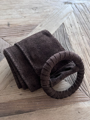 NAHKAVYÖ SOLJELLA RUSKEA