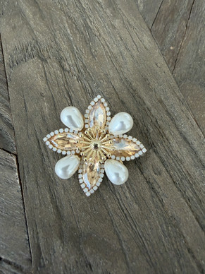 GLOW BROOCH