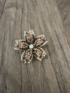 GLOW BROOCH