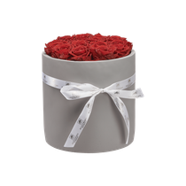 M - Betoninen ruusuboksi