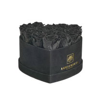 M - Sydän ruusuboksi(mustilla ruusuilla)