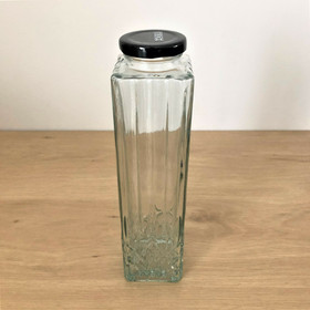 Lasinen säilytyspurkki