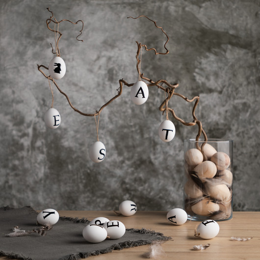 Pääsiäiskoriste, Happy Easter