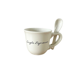 Espressokuppi lusikalla, Riviera Maison
