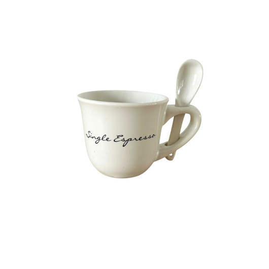 Espressokuppi lusikalla, Riviera Maison