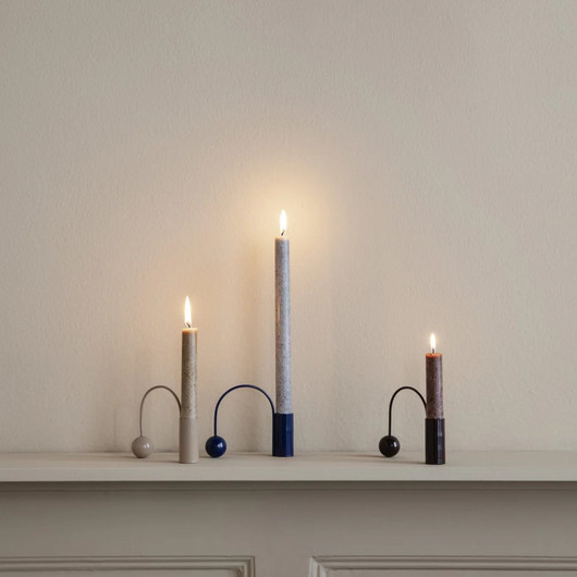 Kynttilänjalka, Ferm Living Balance - musta messinki