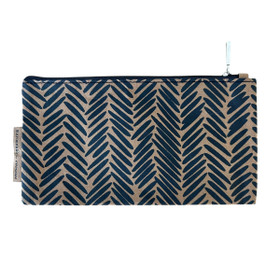 Meikkipussi, Marimekko for Finnair - Sahalaitaraita