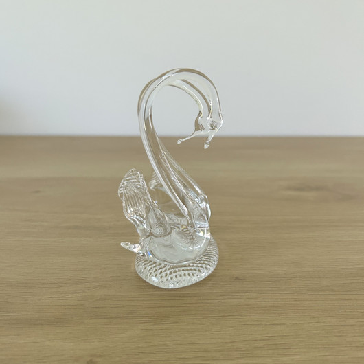 Lasikoriste, joutsenpari