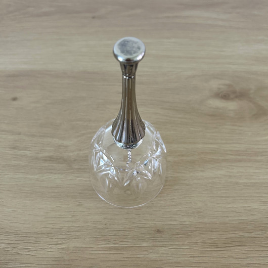 Soittokello, kristalli