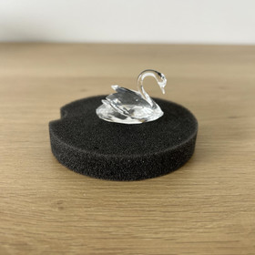 Kristallijoutsen, Swarovski