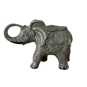 Koriste-esine, Elefantti - harmaa