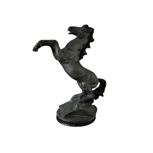 Koriste-esine, hevonen