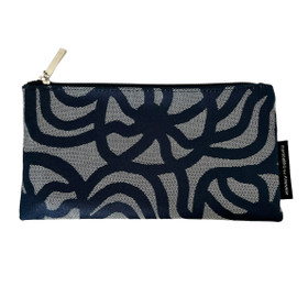 Meikkipussi Marimekko for Finnair, Joonas - sininen