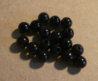 KIRPPIS: Puupallot 10 mm