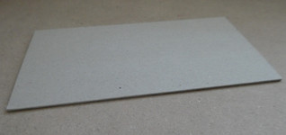 KIRPPIS: Pahvi 2 mm