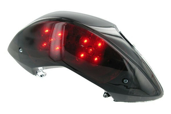 STR8 Black Line tummennettu LED-takavalo, Yamaha Jog