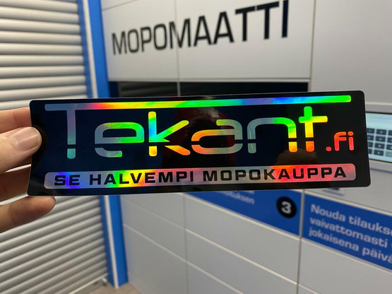 Tekant.fi 1.0 hologrammitarra 20cm x 6cm