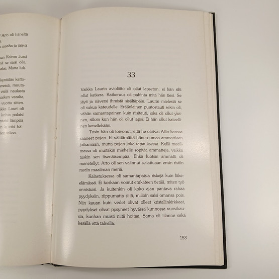 Kirja, Luodot ja Manner