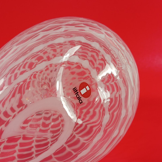 Lasilintu, Sovinnon kyyhky, sign. Oiva Toikka