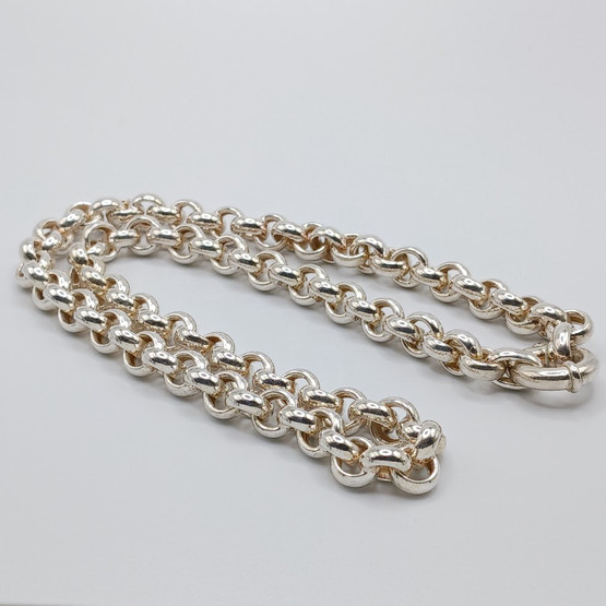 Kaulaketju, Italia, hopeaa