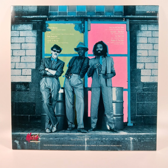 LP-Levy, Hot girls, bad boys, Bad Boys Blue