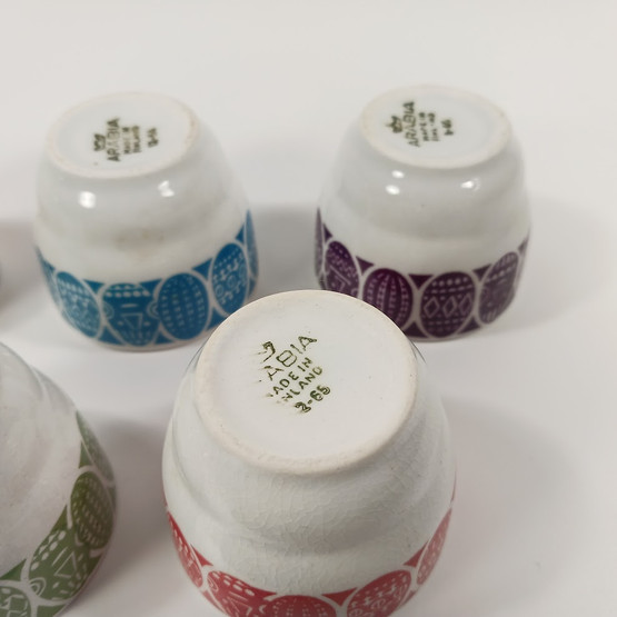 Munakupit 6kpl, Arabia, design Raija Uosikkinen