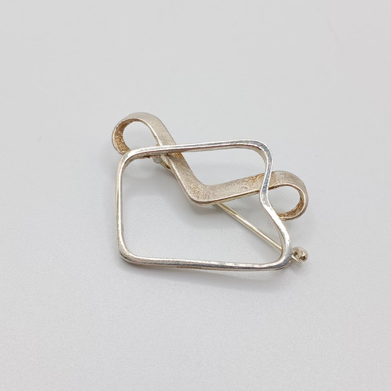 Rintakoru, Paimio-Tuoli, hopeaa