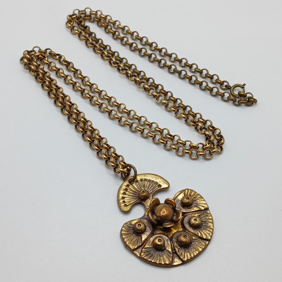 Kaulakoru, design Seppo Tamminen