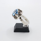 Sormus, design Martti Viikinniemi, hopeaa v. 1968